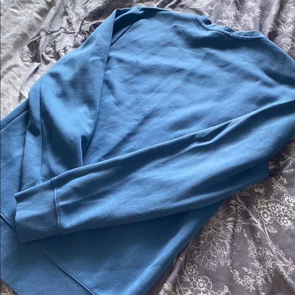 Men’s Sweater - Picture 3 of 3